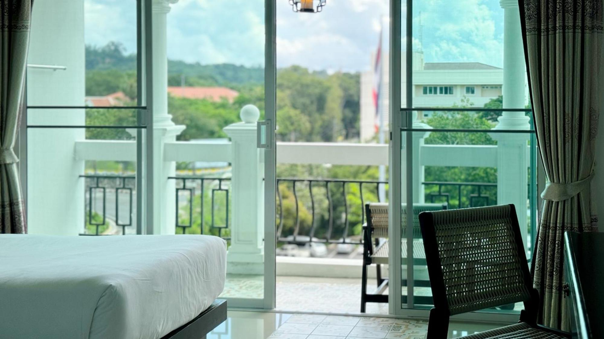 Grand Supicha City Hotel - Sha Plus Phuket Eksteriør bilde